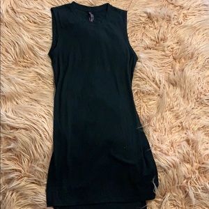 Black top with slots on the sides